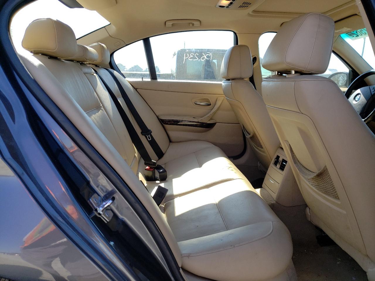 Photo 6 from auction – 2008 BMW 328 I with VIN WBAVA37518NL50402
