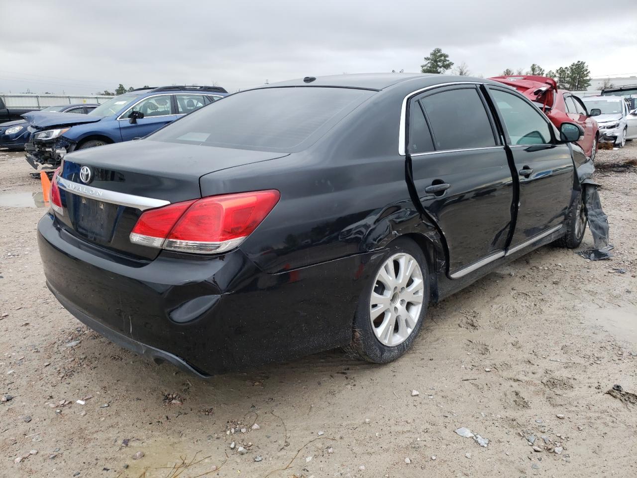 Photo 4 from auction – 2012 TOYOTA AVALON BAS with VIN 4T1BK3DBXCU444303