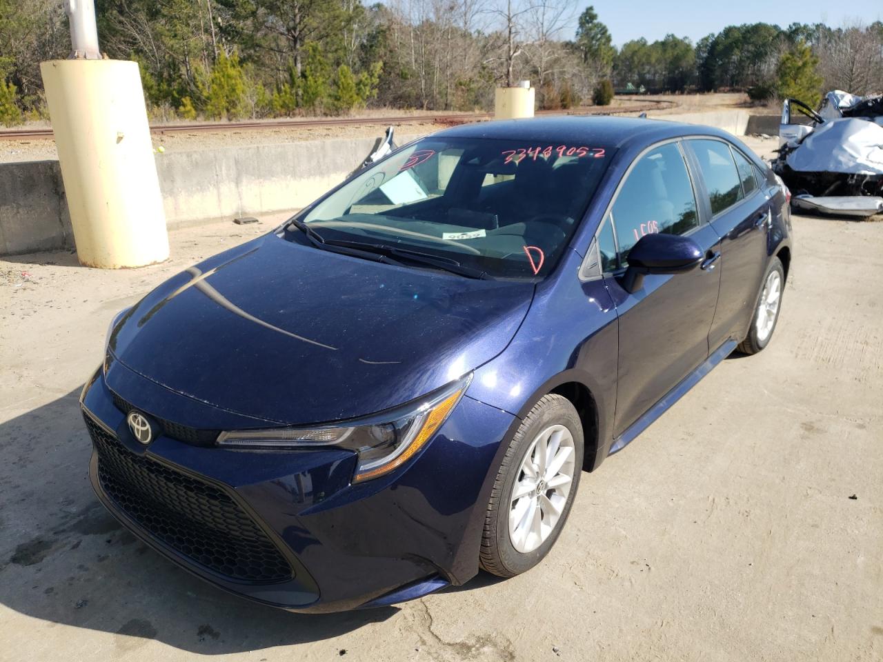 Photo 2 from auction – 2021 TOYOTA COROLLA LE with VIN 5YFVPMAE7MP257204