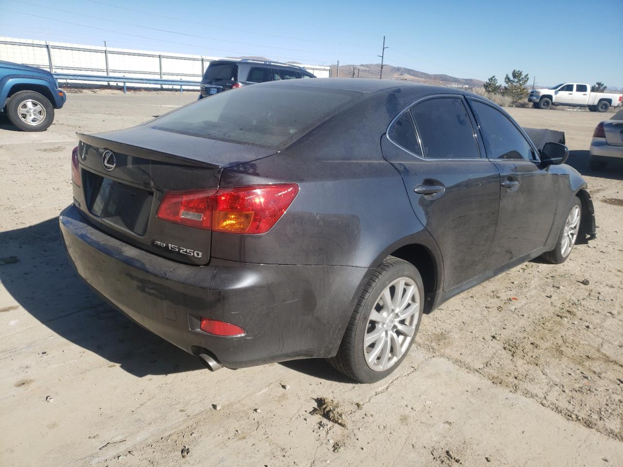 Photo 4 from auction – 2006 LEXUS IS 250 with VIN JTHCK262865003072