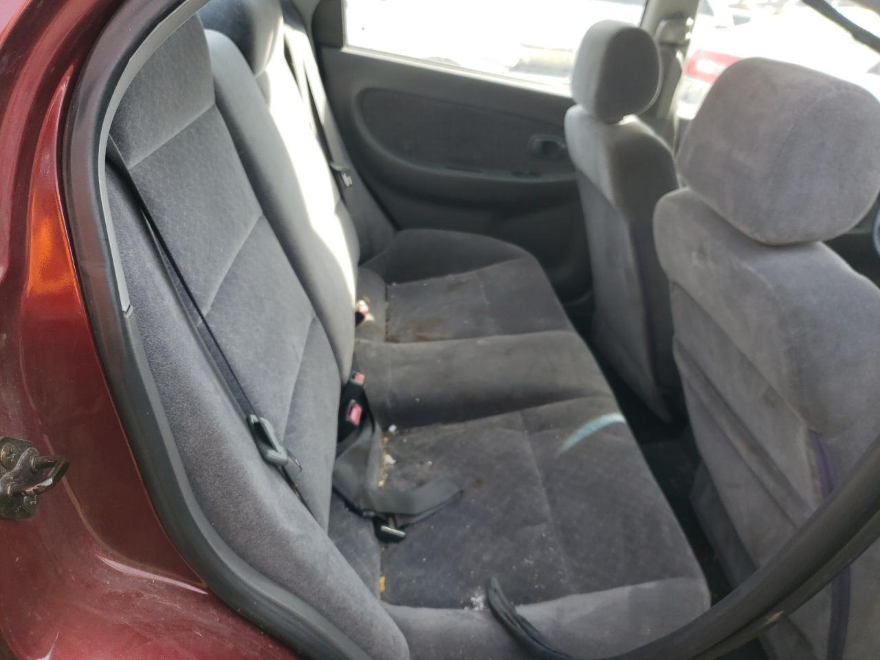 Photo 6 from auction – 2002 KIA SPECTRA GS with VIN KNAFB161025053570