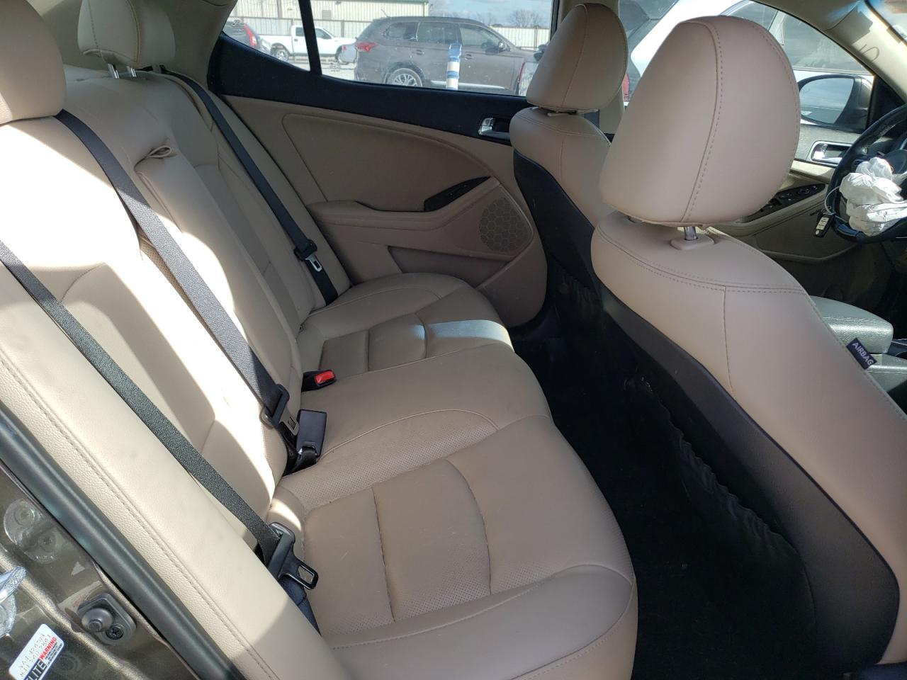 Zdjęcie 6 z aukcji – 2014 KIA OPTIMA EX z VIN 5XXGN4A70EG324185