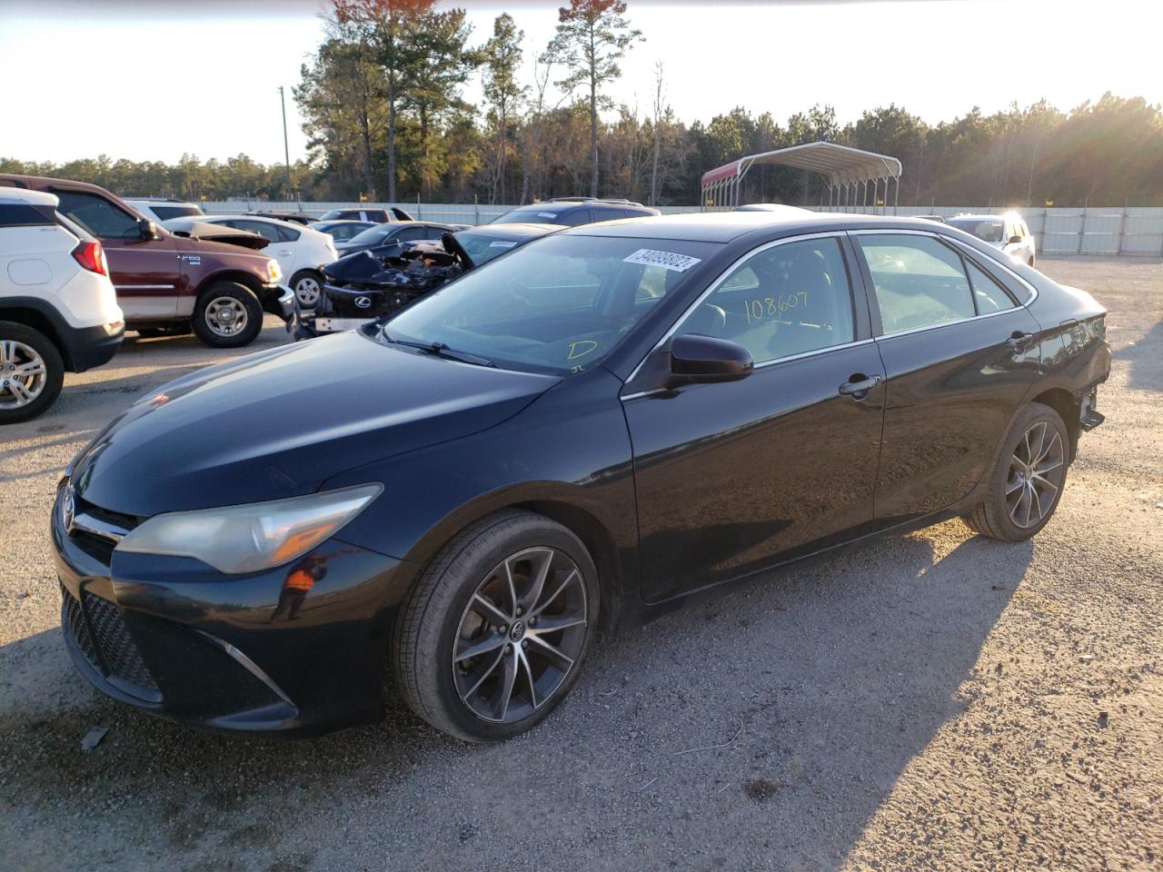 Photo 2 from auction – 2015 TOYOTA CAMRY LE with VIN 4T1BF1FK1FU102717