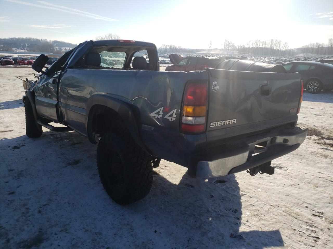 Photo 3 from auction – 2006 GMC SIERRA K25 with VIN 1GTHK242X6E127077