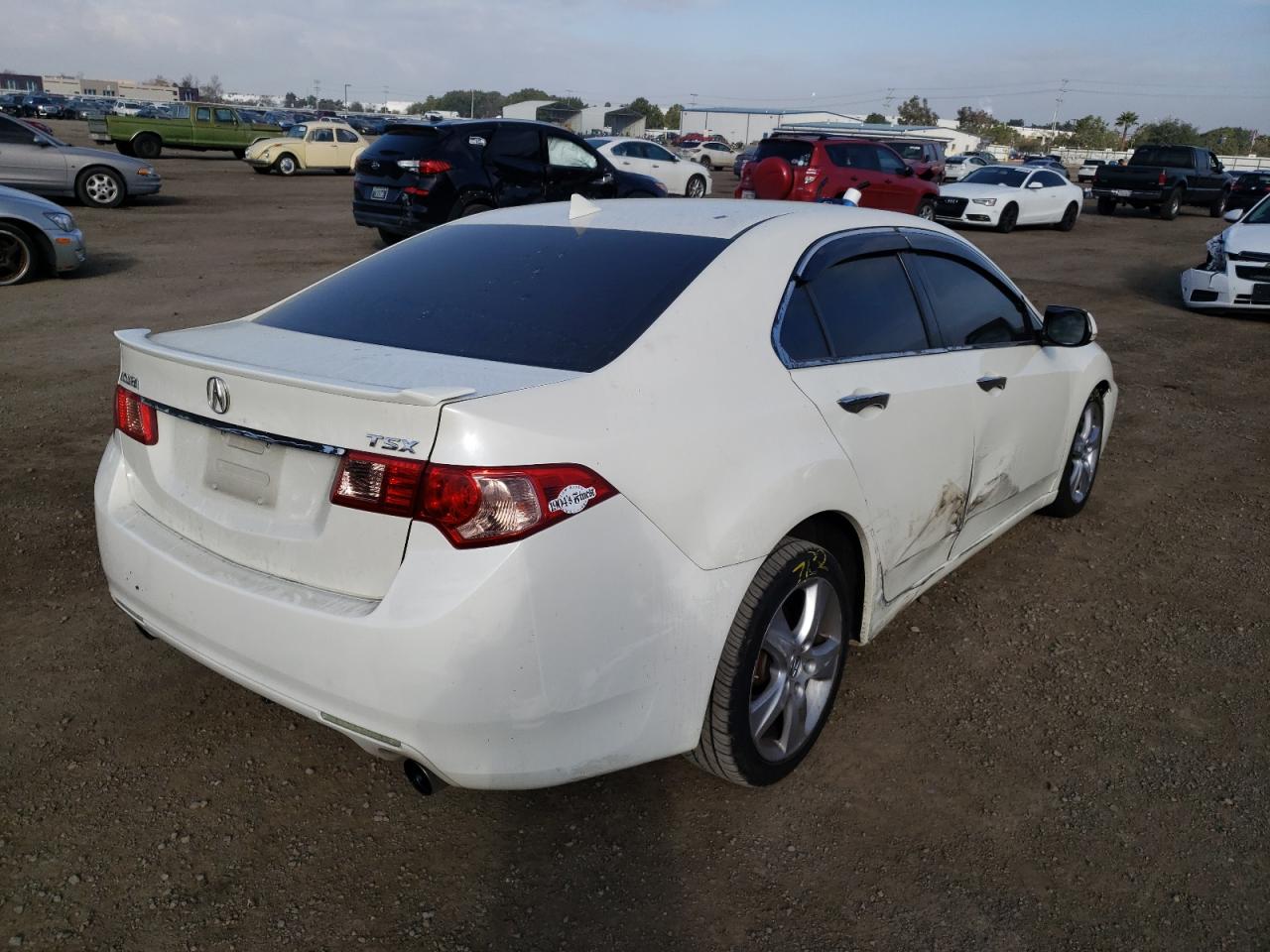 Photo 4 from auction – 2011 ACURA TSX with VIN JH4CU2F65BC018003