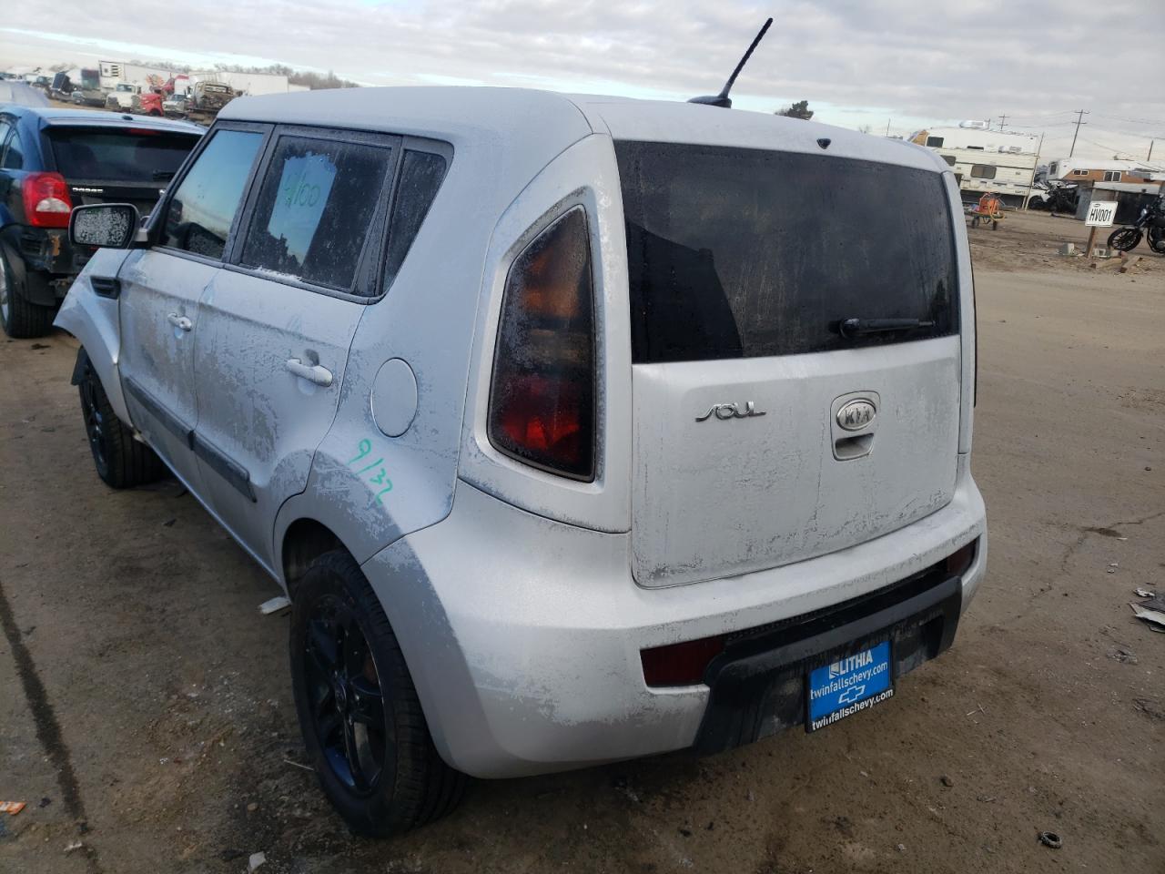 Photo 3 from auction – 2011 KIA SOUL + with VIN KNDJT2A27B7274801