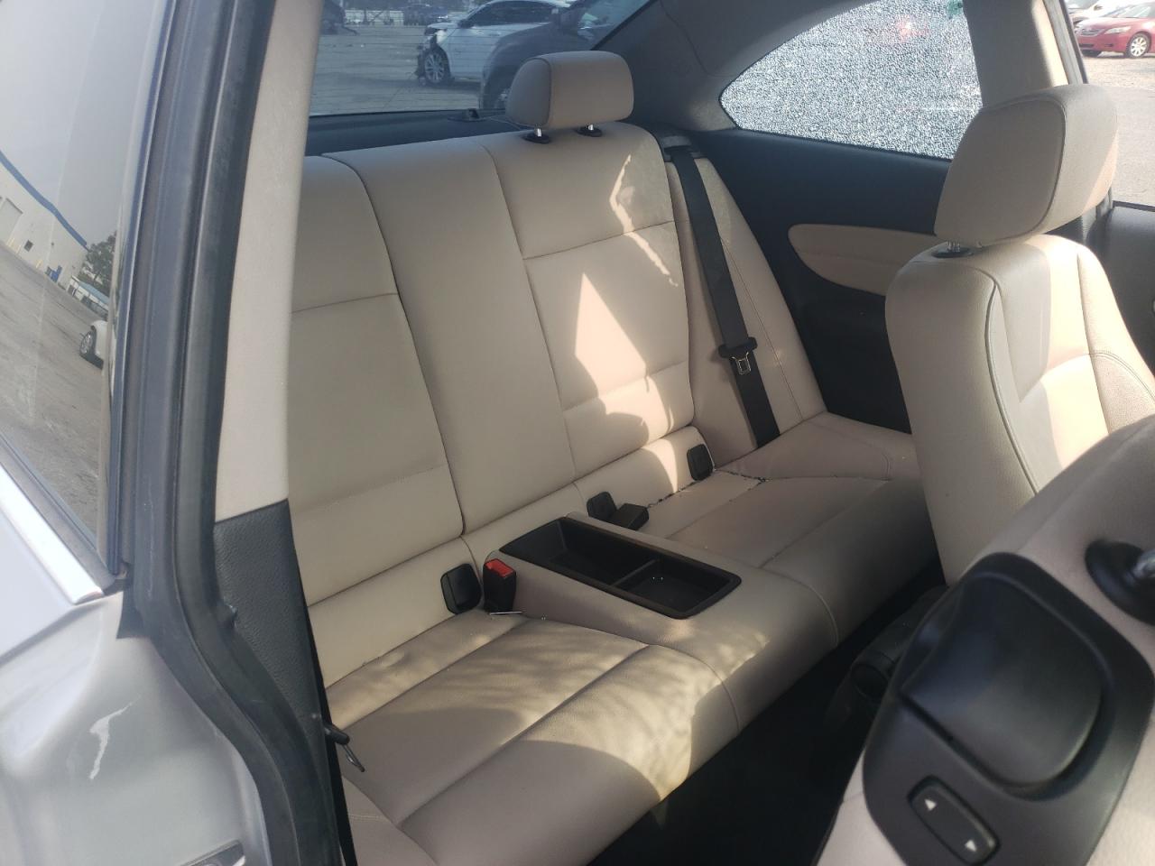 Photo 6 from auction – 2012 BMW 128 I with VIN WBAUP9C52CVS94143