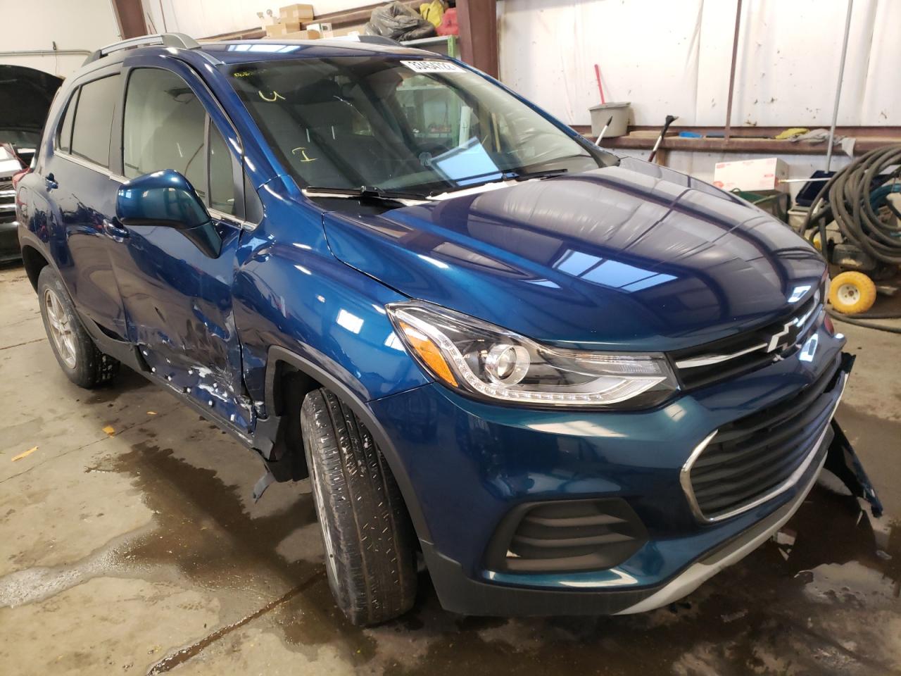 CHEVROLET TRAX 1LT 2019 with VIN 3GNCJPSB5KL386168 - Photo from auction