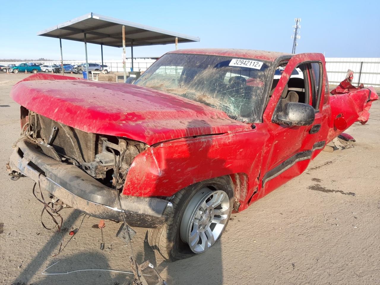 Photo 2 from auction – 2004 CHEVROLET SILVERADO with VIN 2GCEC19V641340619