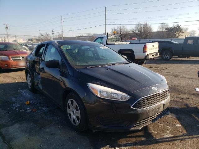 FORD FOCUS S 2015 with VIN 1FADP3E20FL376137 - Photo from auction