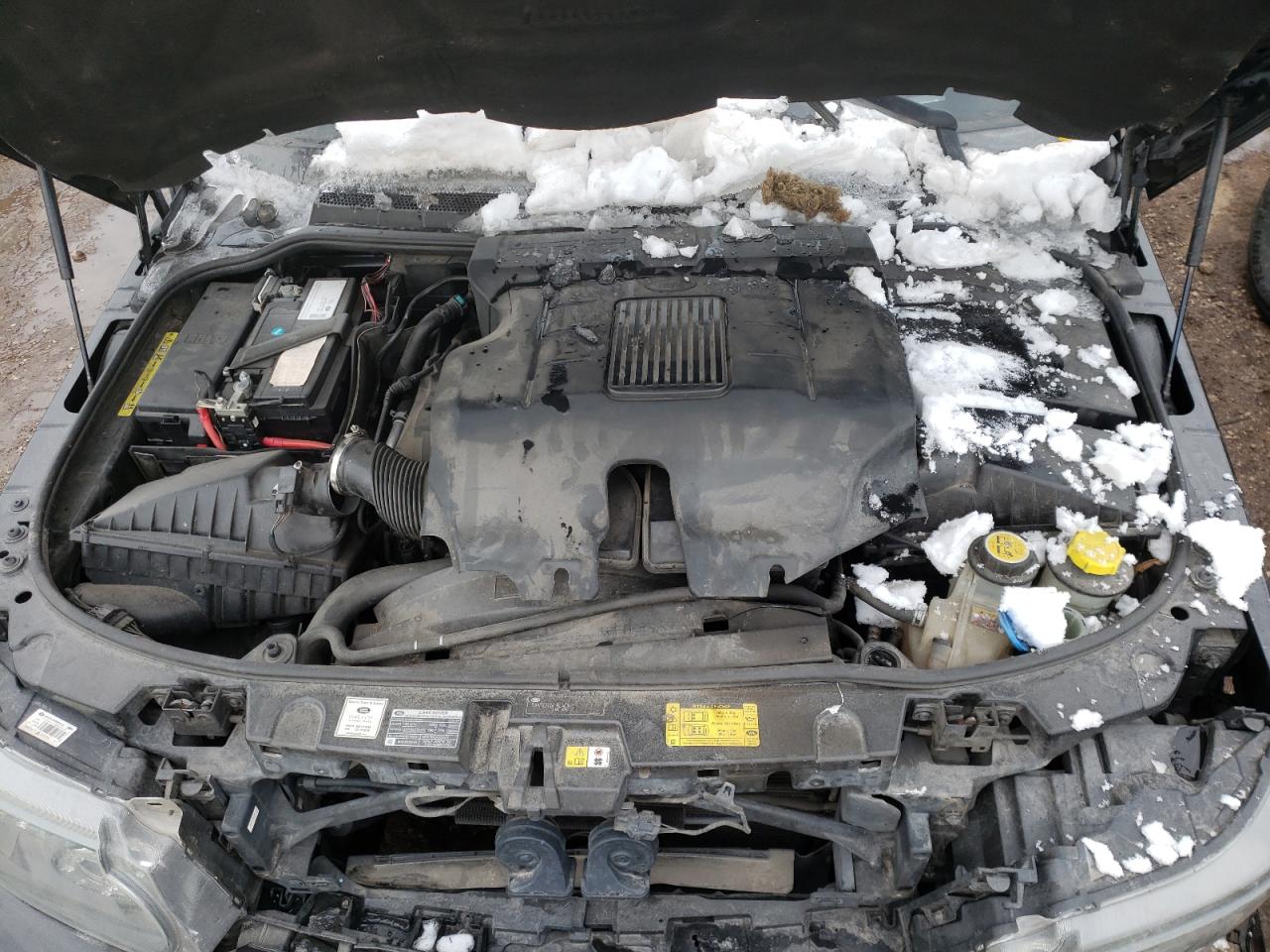 Photo 7 from auction – 2010 LAND ROVER RANGE ROVE with VIN SALSK2D44AA233203