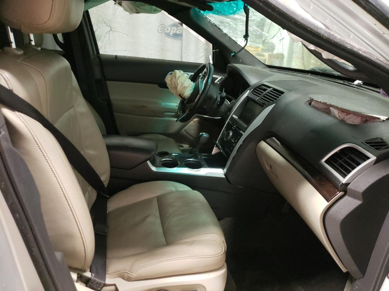Photo 5 from auction – 2012 FORD EXPLORER L with VIN 1FMHK7F82CGA57021