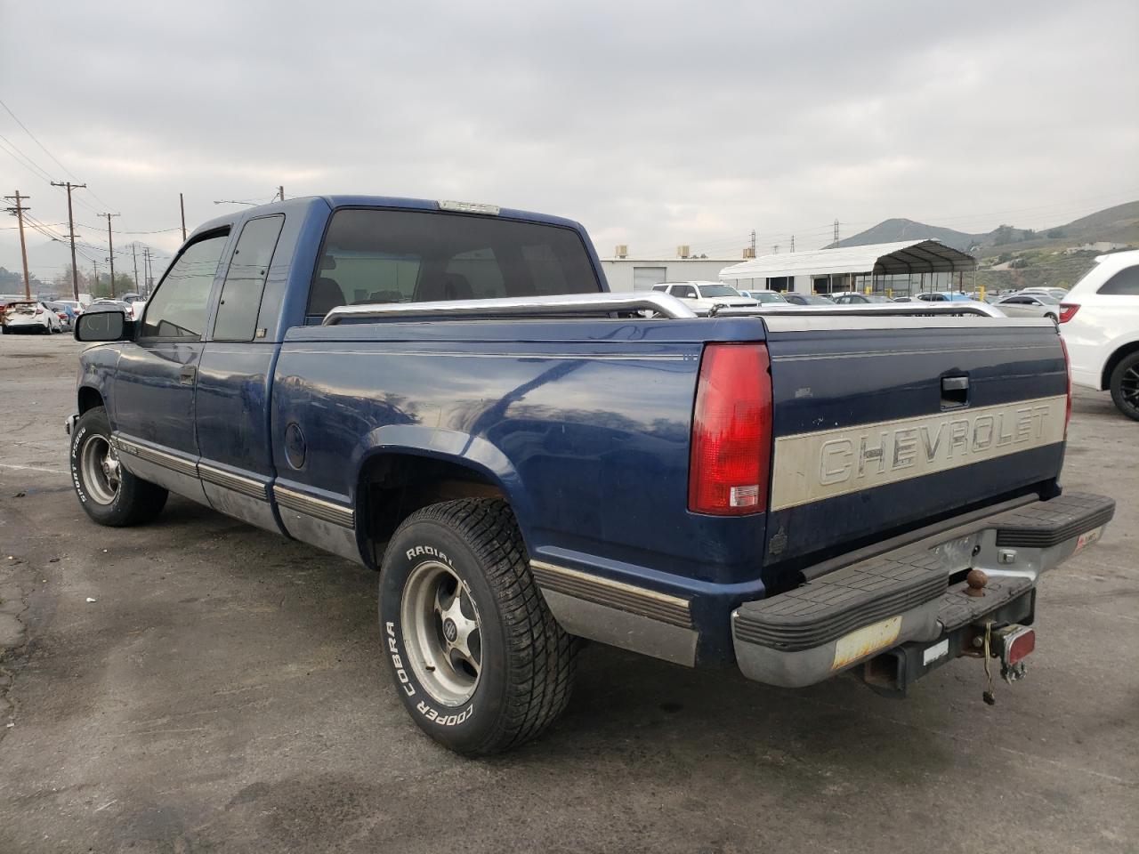 Photo 3 from auction – 1996 CHEVROLET GMT-400 C1 with VIN 2GCEC19RXT1191097