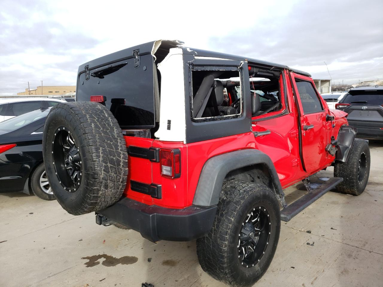 Photo 4 from auction – 2016 JEEP WRANGLER U with VIN 1C4BJWFG3GL261533