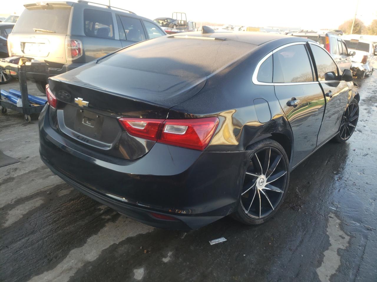 Photo 4 from auction – 2017 CHEVROLET MALIBU LS with VIN 1G1ZB5ST4HF257296