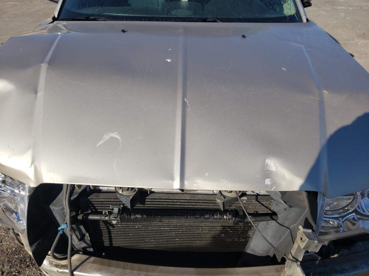 Photo 7 from auction – 2006 CHRYSLER 300C with VIN 2C3KA63H06H138981