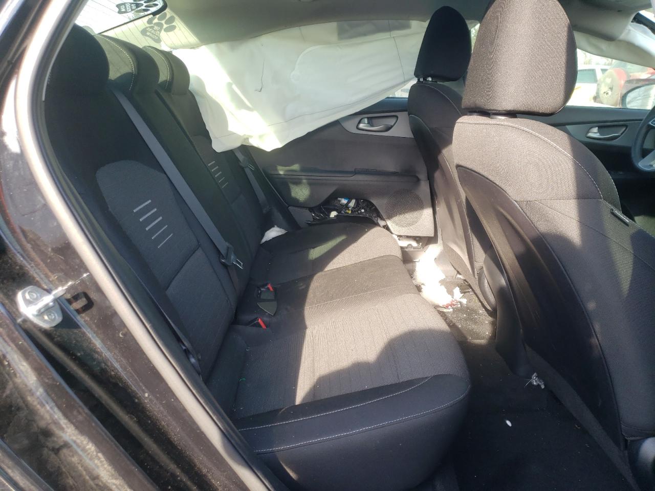 Photo 6 from auction – 2020 KIA FORTE FE with VIN 3KPF24AD9LE240527