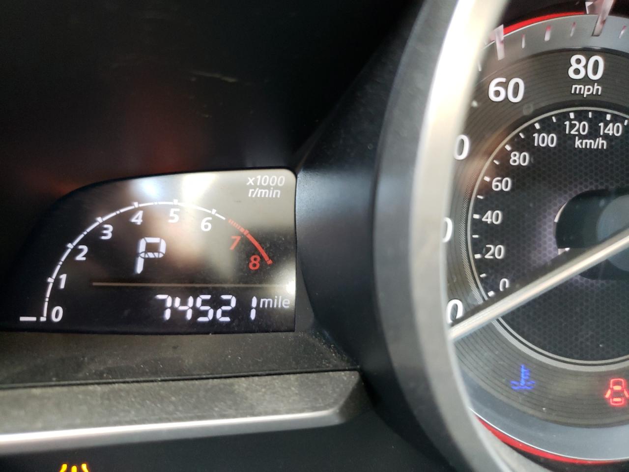 Photo 8 from auction – 2014 MAZDA 3 with VIN JM1BM1V71E1128421