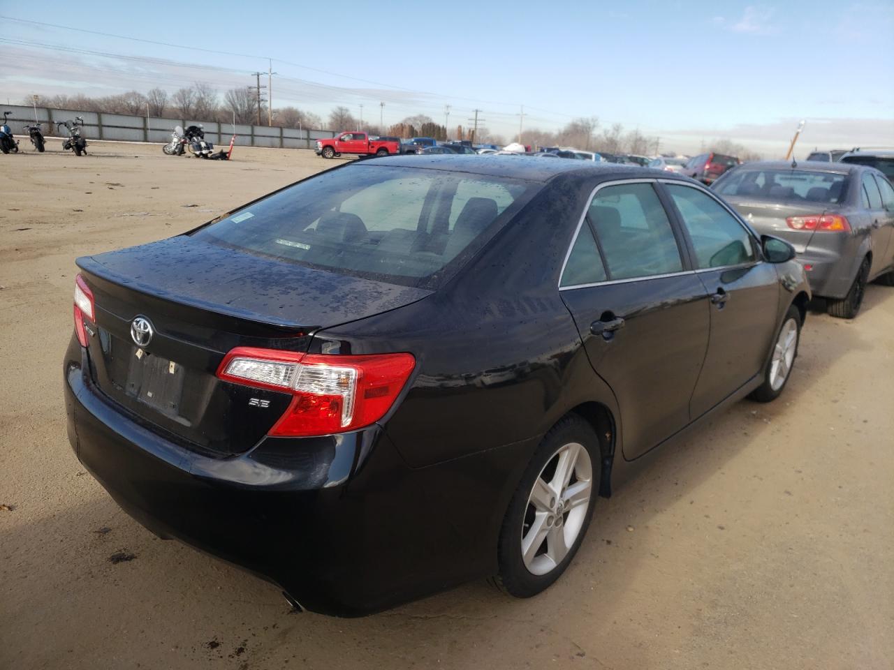 Photo 4 from auction – 2012 TOYOTA CAMRY BASE with VIN 4T1BF1FK2CU081680