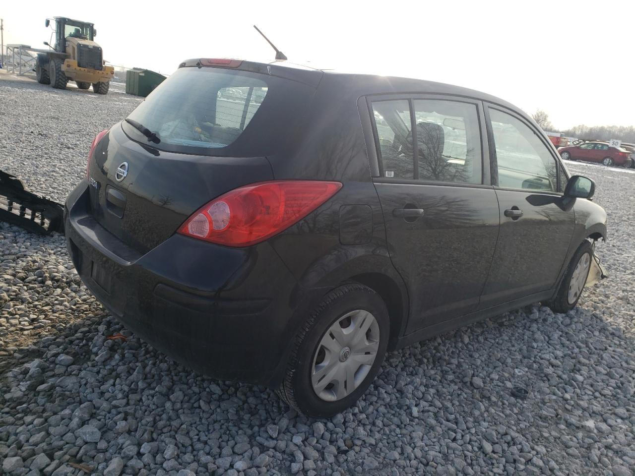 Photo 4 from auction – 2011 NISSAN VERSA S with VIN 3N1BC1CP4BL383075