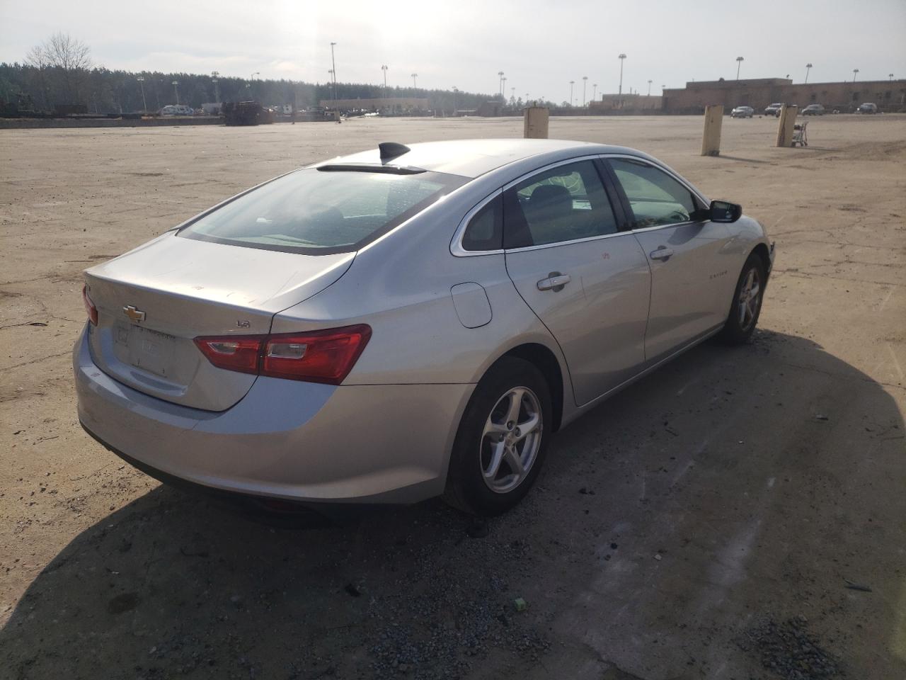 Photo 4 from auction – 2016 CHEVROLET MALIBU LS with VIN 1G1ZC5ST7GF208685