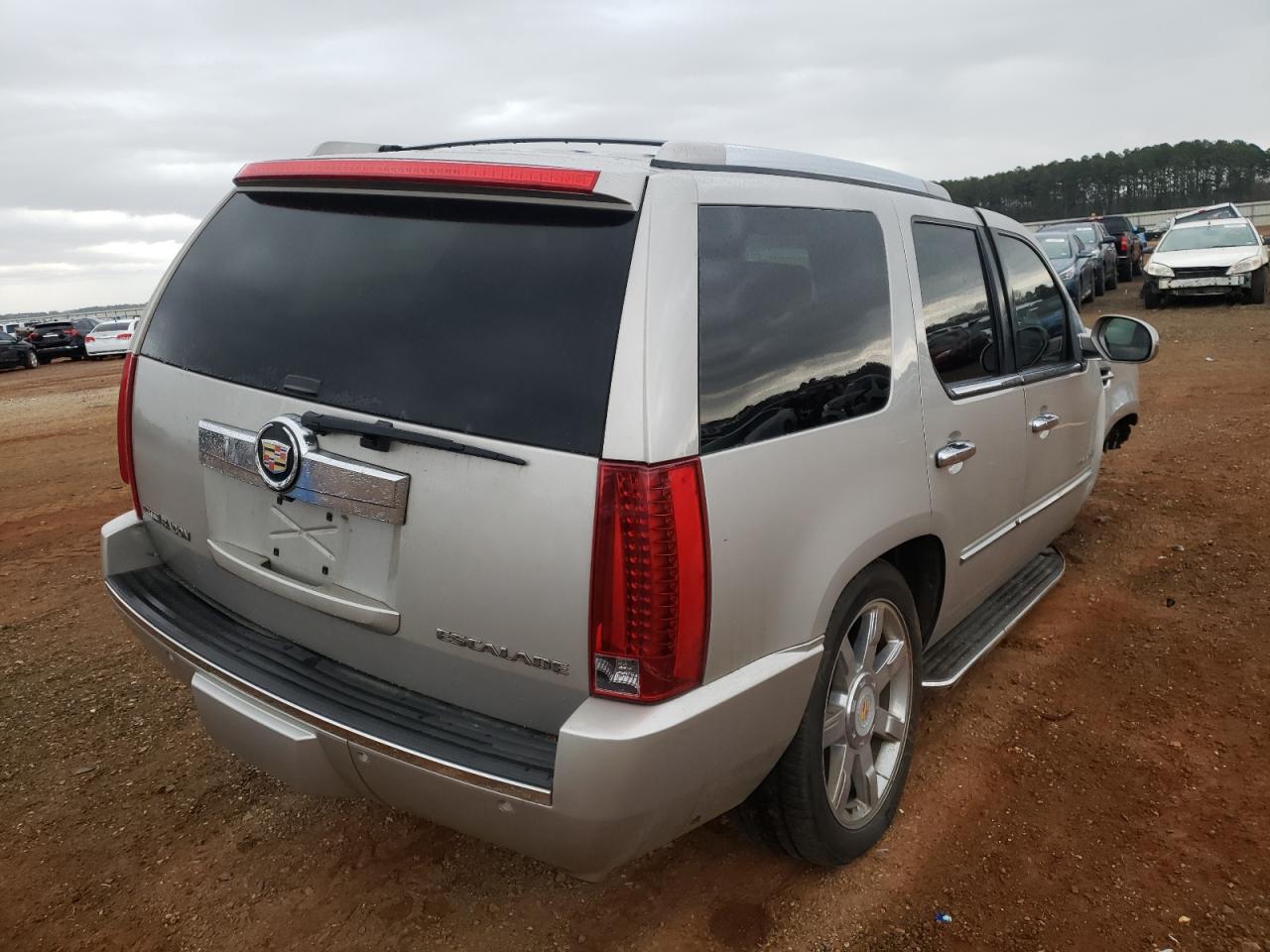Photo 4 from auction – 2009 CADILLAC ESCALADE L with VIN 1GYFK232X9R159964