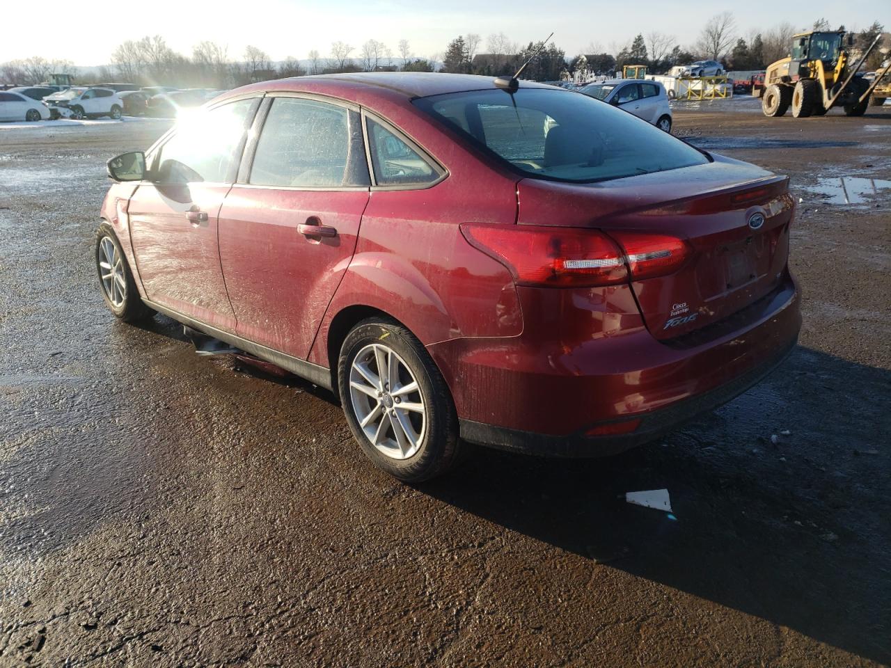 Photo 3 from auction – 2016 FORD FOCUS SE with VIN 1FADP3F2XGL393107