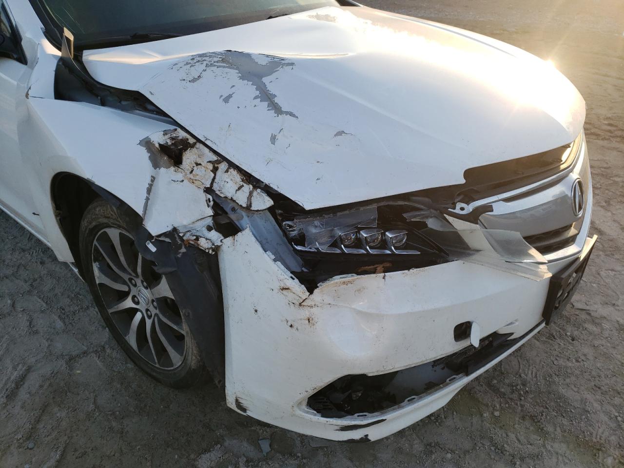 Photo 9 from auction – 2015 ACURA TLX with VIN 19UUB1F31FA018868