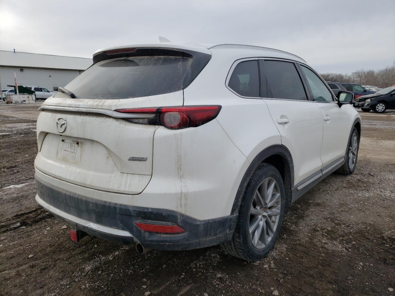Photo 4 from auction – 2018 MAZDA CX-9 GRAND with VIN JM3TCBDY7J0233494