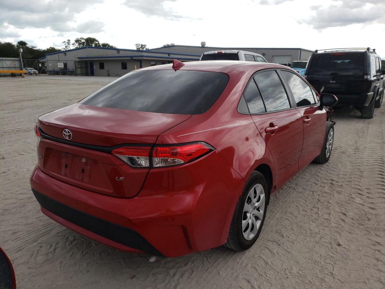 Photo 16 from auction – 2021 TOYOTA COROLLA LE with VIN 5YFEPMAE7MP223599