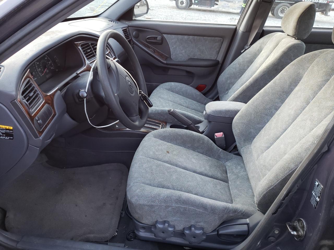 Photo 5 from auction – 2002 HYUNDAI ELANTRA GL with VIN KMHDN45D02U386027