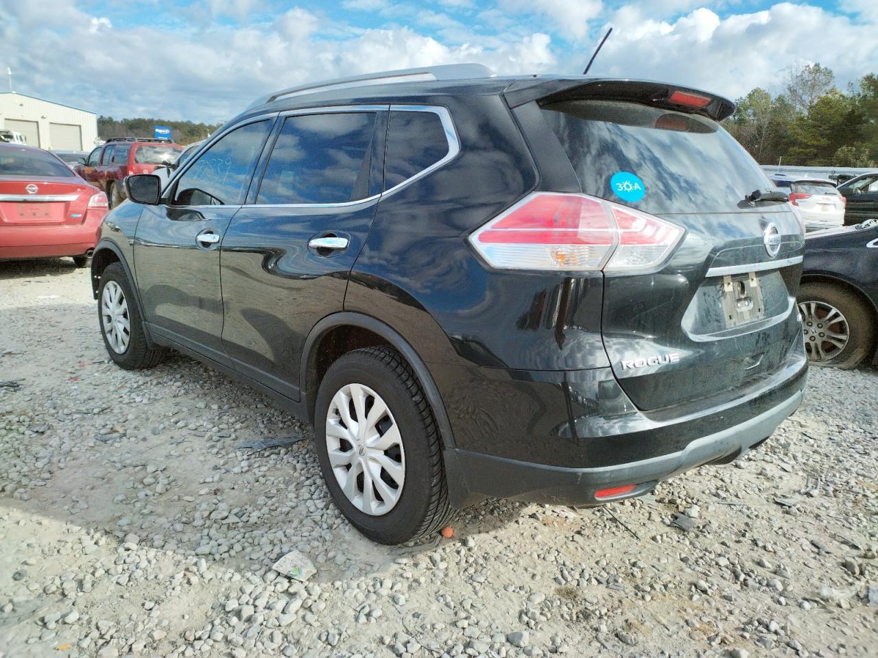Photo 3 from auction – 2016 NISSAN ROGUE S with VIN KNMAT2MV2GP602249