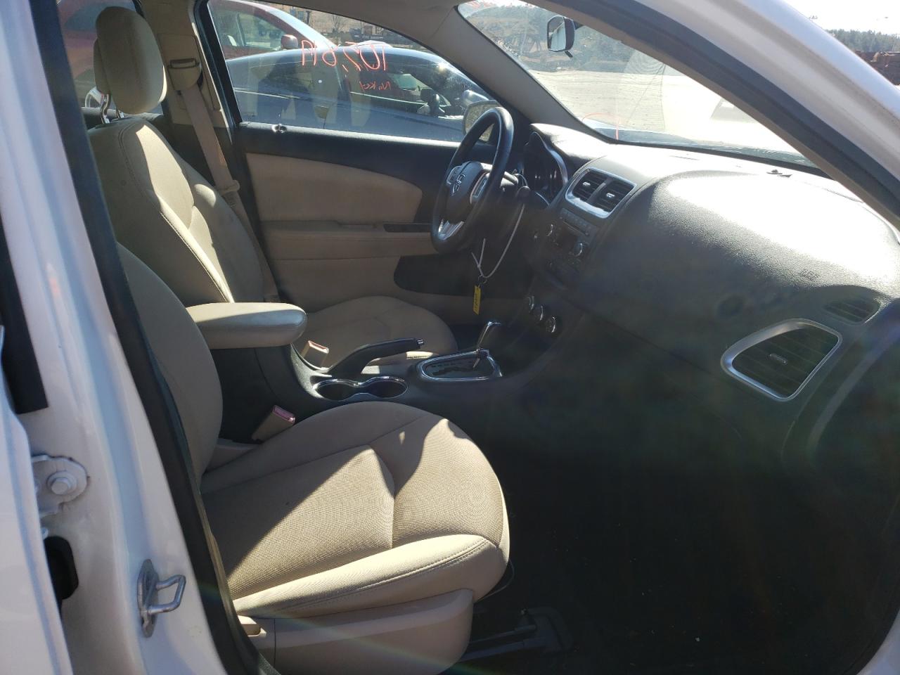 Photo 5 from auction – 2013 DODGE AVENGER SX with VIN 1C3CDZCBXDN590952