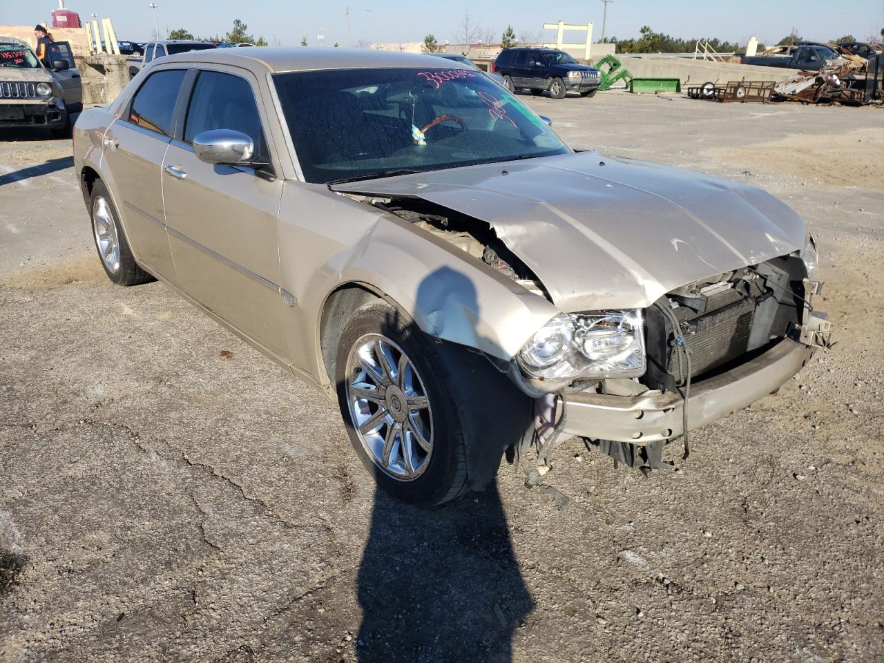 CHRYSLER 300C 2006 with VIN 2C3KA63H06H138981 - Photo from auction