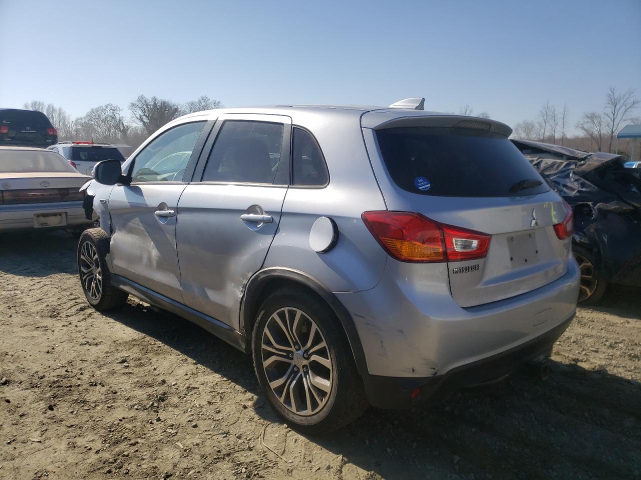 Photo 3 from auction – 2017 MITSUBISHI OUTLANDER with VIN JA4AP3AU1HZ023114