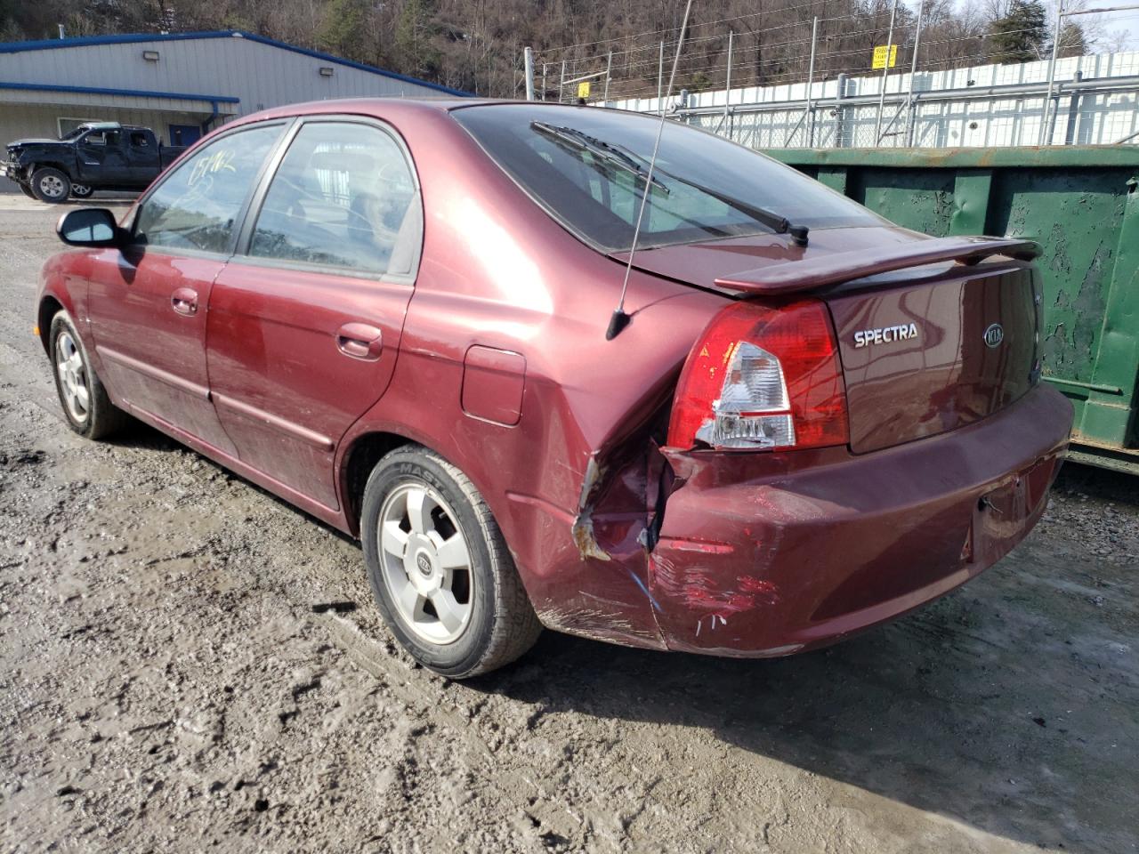 Photo 3 from auction – 2002 KIA SPECTRA GS with VIN KNAFB161025053570