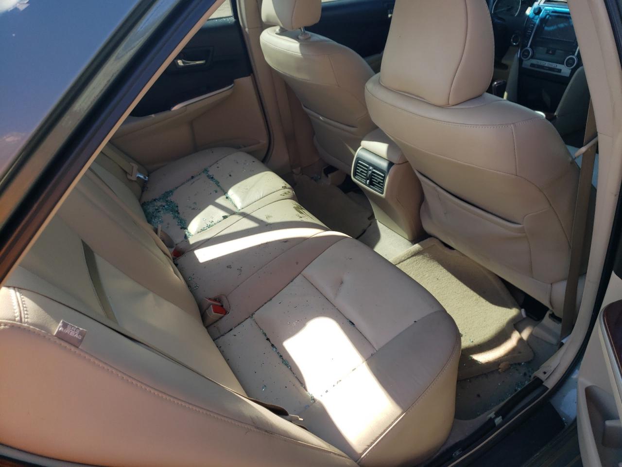 Photo 6 from auction – 2013 TOYOTA CAMRY L with VIN 4T1BF1FK0DU654402