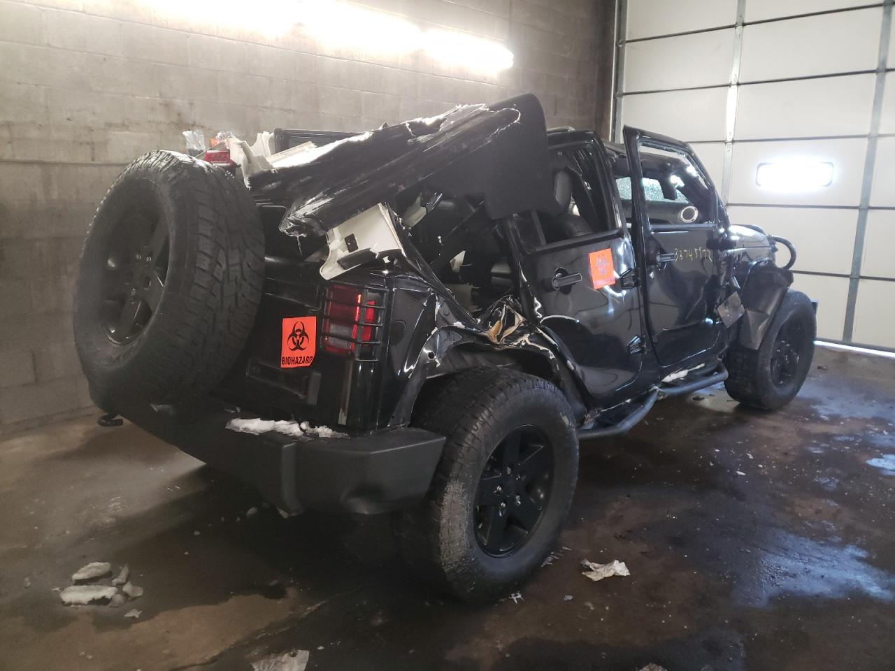 Photo 4 from auction – 2015 JEEP WRANGLER U with VIN 1C4BJWEG2FL590790