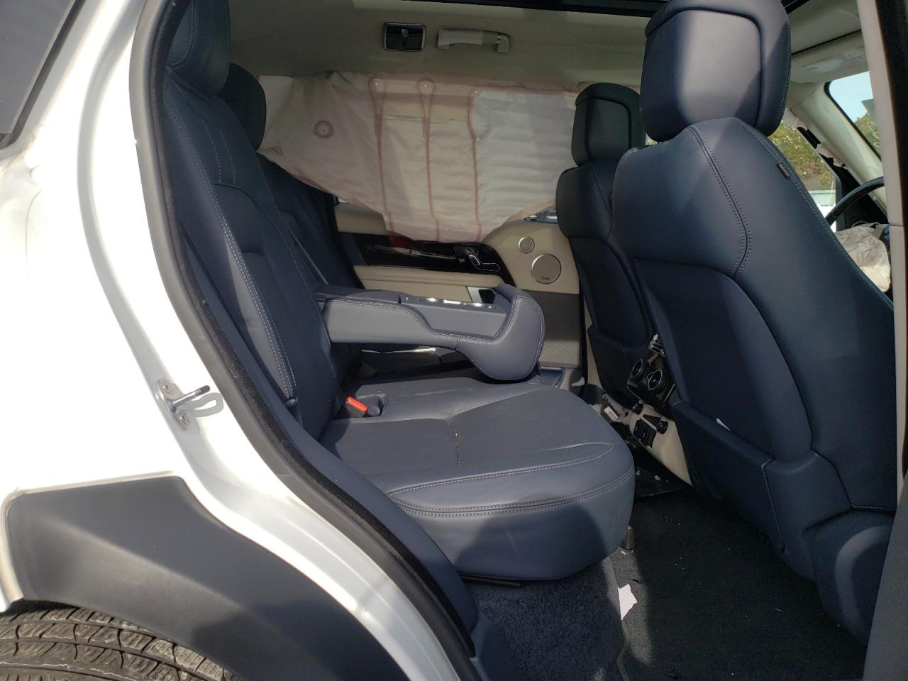 Photo 6 from auction – 2019 LAND ROVER RANGE ROVE with VIN SALGS2SV7KA527133