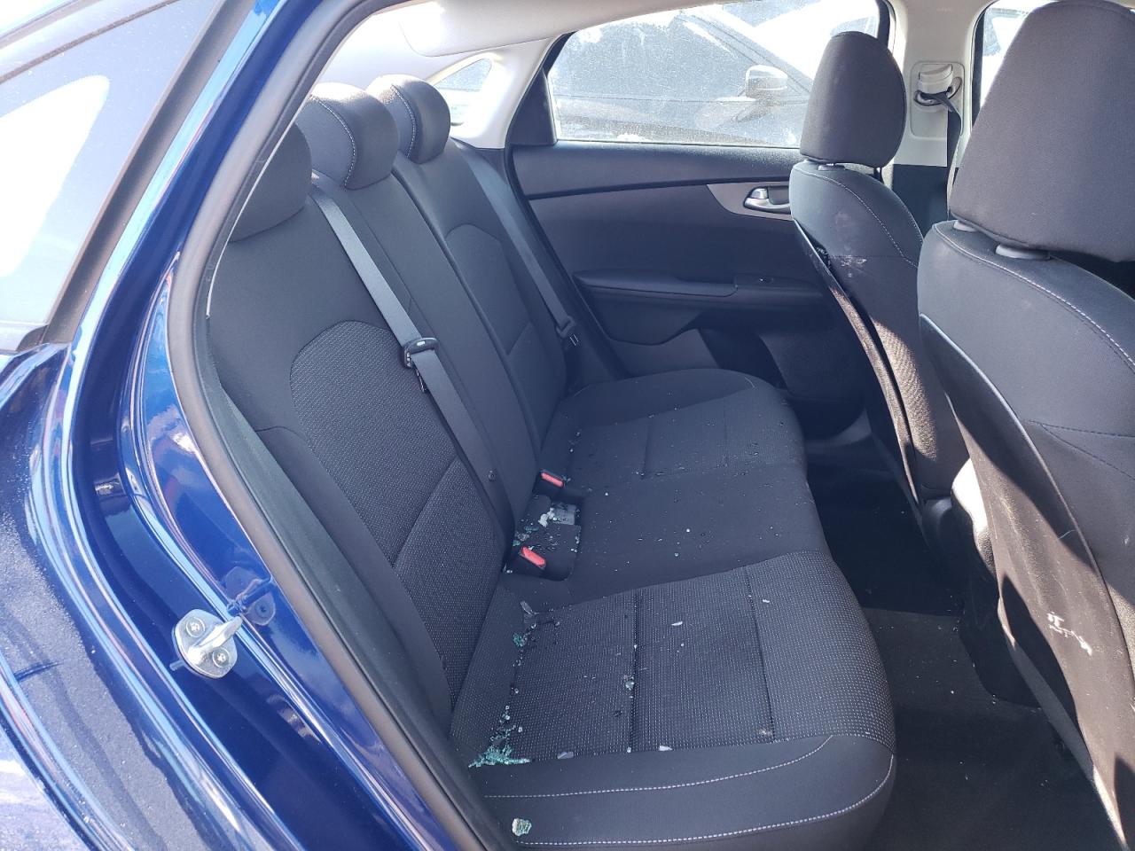 Photo 6 from auction – 2019 KIA FORTE FE with VIN 3KPF24AD7KE080436