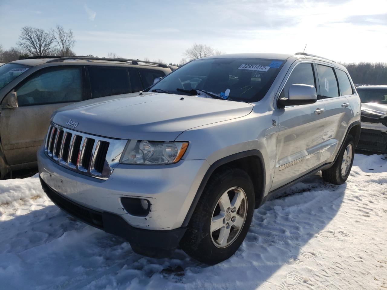 Photo 2 from auction – 2011 JEEP GRAND CHER with VIN 1J4RR4GG9BC515145