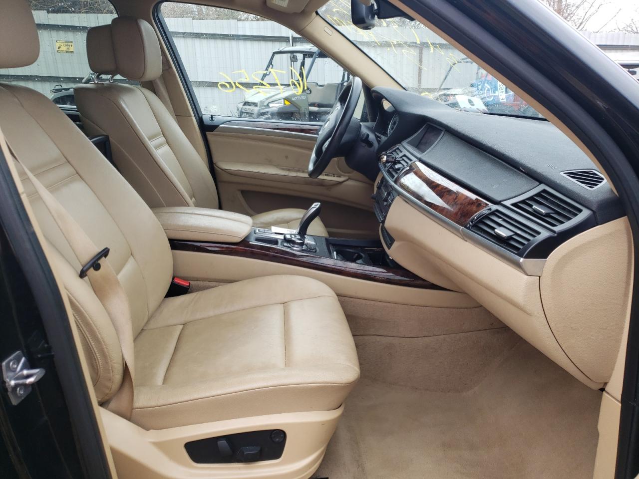 Photo 5 from auction – 2013 BMW X5 XDRIVE3 with VIN 5UXZV4C57D0B05150