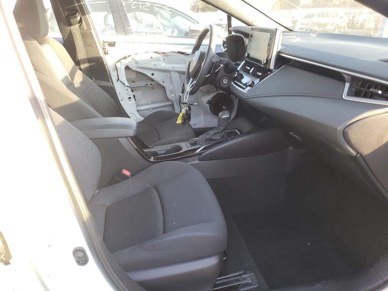 Photo 5 from auction – 2020 TOYOTA COROLLA SE with VIN 5YFS4RCE1LP035620