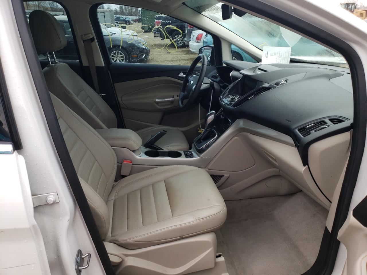 Фото 5 с аукциона – 2015 FORD C-MAX PREM с VIN 1FADP5CU1FL110688