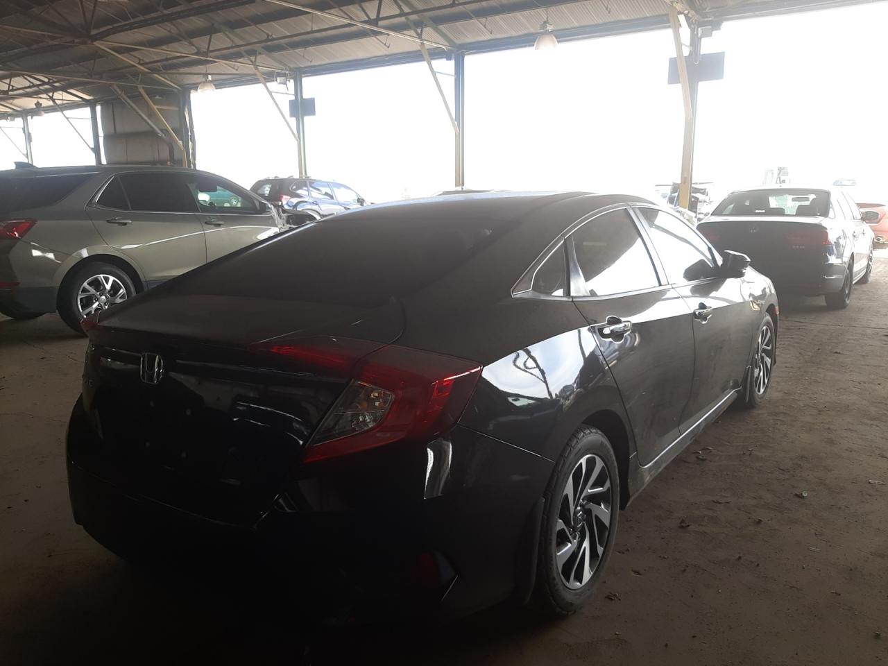 Photo 4 from auction – 2016 HONDA CIVIC EX with VIN 19XFC2F74GE068532