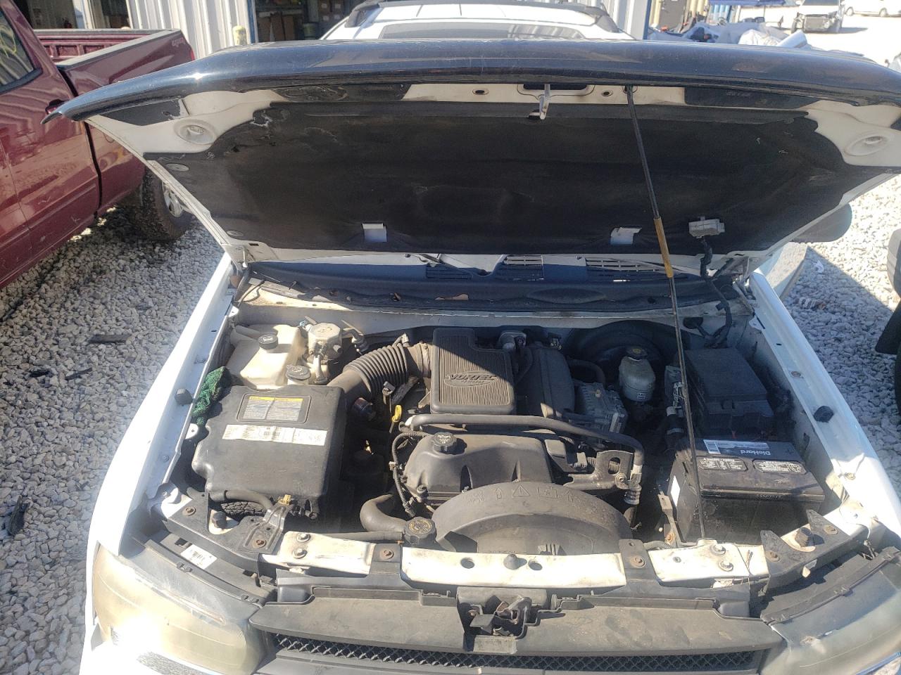 Photo 7 from auction – 2002 CHEVROLET TRAILBLAZE with VIN 1GNDS13S122525405