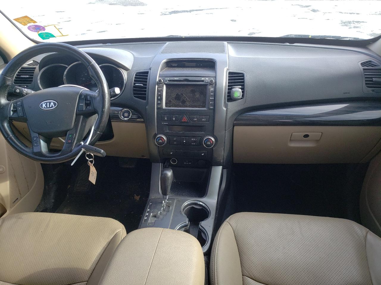 Photo 9 from auction – 2012 KIA SORENTO EX with VIN 5XYKU4A64CG284741
