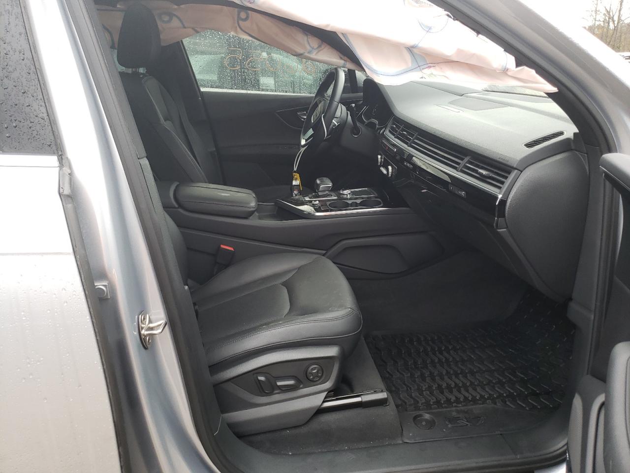 Photo 5 from auction – 2018 AUDI Q7 PRESTIG with VIN WA1VAAF7XJD022248
