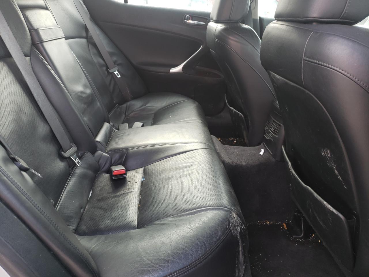 Photo 6 from auction – 2007 LEXUS IS 250 with VIN JTHCK262675011138