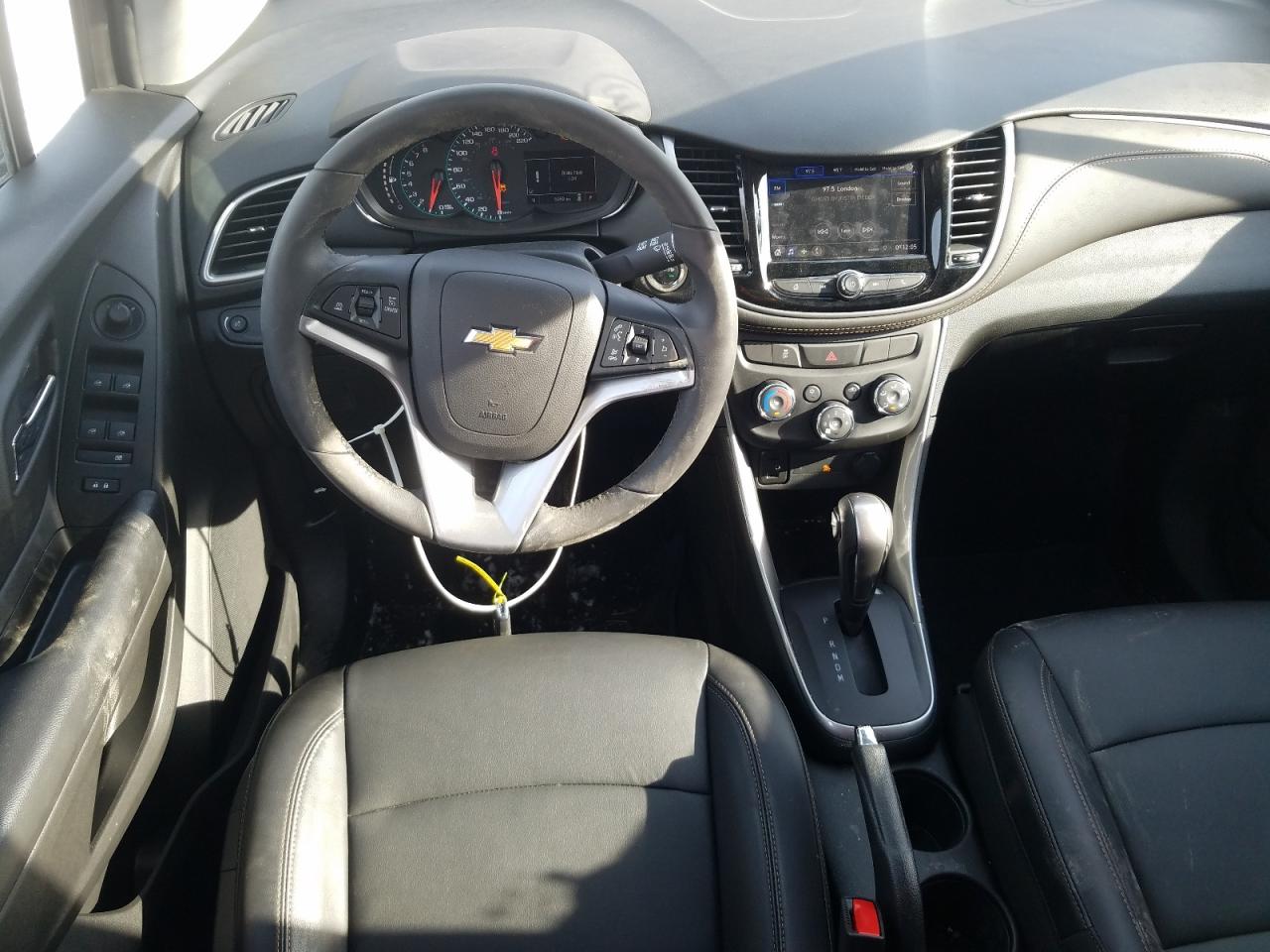 Photo 9 from auction – 2021 CHEVROLET TRAX 1LT with VIN KL7CJLSB2MB342602